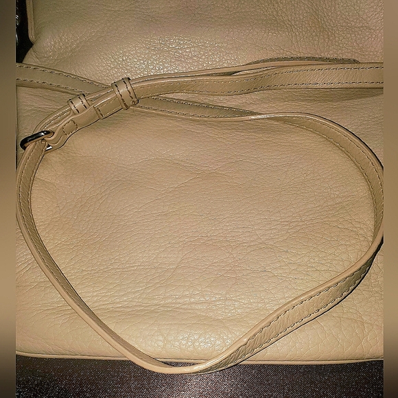 ♠️Kate Spade Cobble Hill Ellen Leather Crossbody Purse, EUC♠️ - Picture 8 of 14
